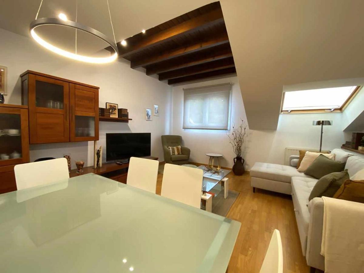 Norabona Onís Extérieur photo