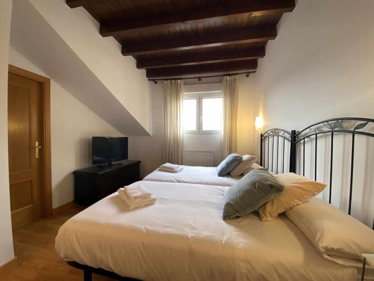 Norabona Onís Extérieur photo