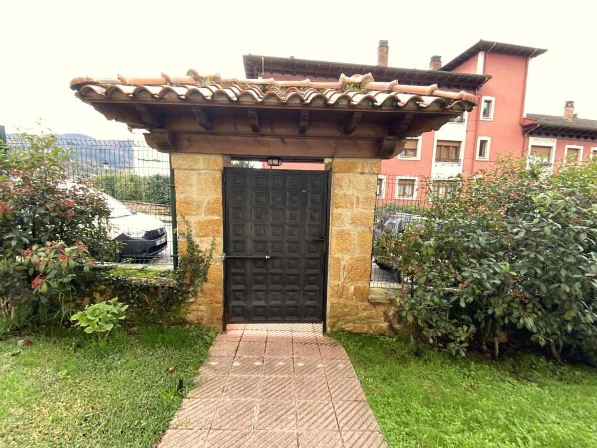 Norabona Onís Extérieur photo